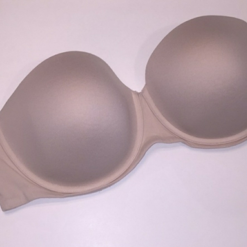 38DD Nude Victoria Secret strapless bra